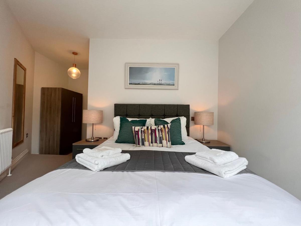 Urban Living'S - Windsor Castle Luxury Apartments Экстерьер фото