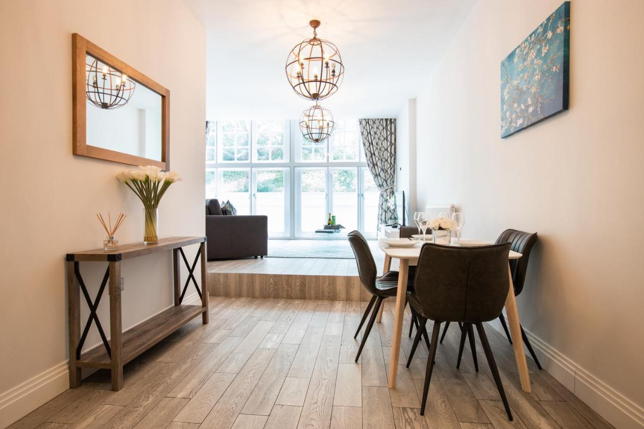 Urban Living'S - Windsor Castle Luxury Apartments Экстерьер фото