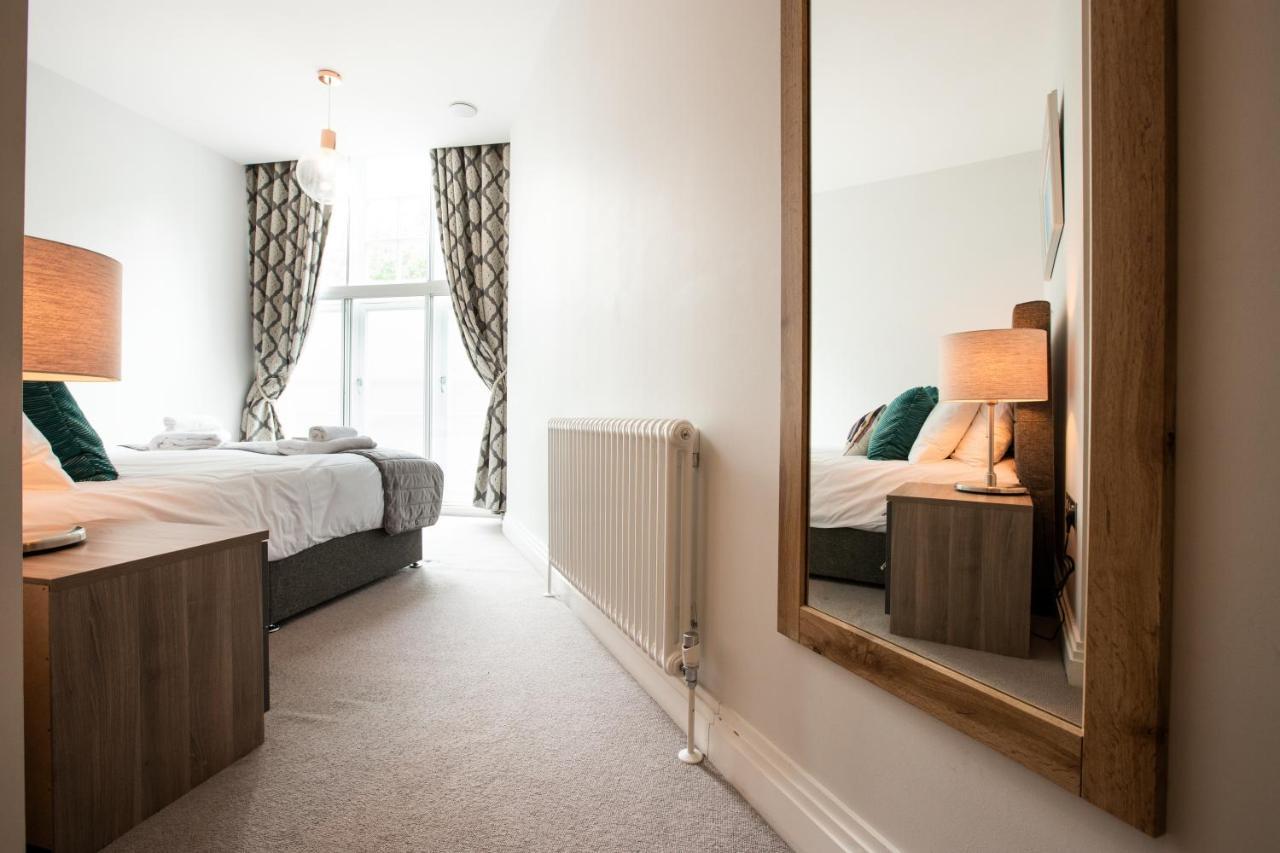Urban Living'S - Windsor Castle Luxury Apartments Экстерьер фото