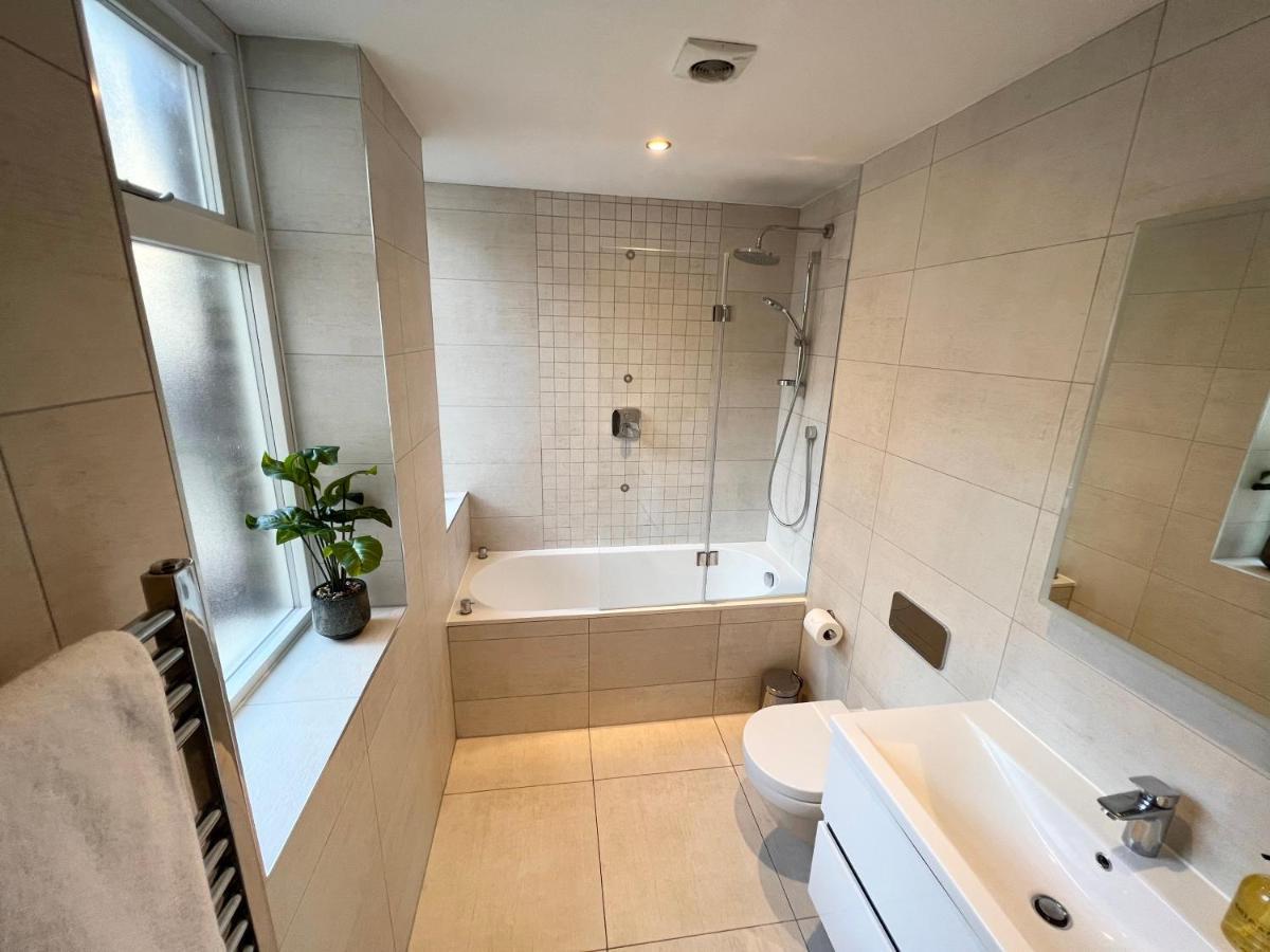 Urban Living'S - Windsor Castle Luxury Apartments Экстерьер фото
