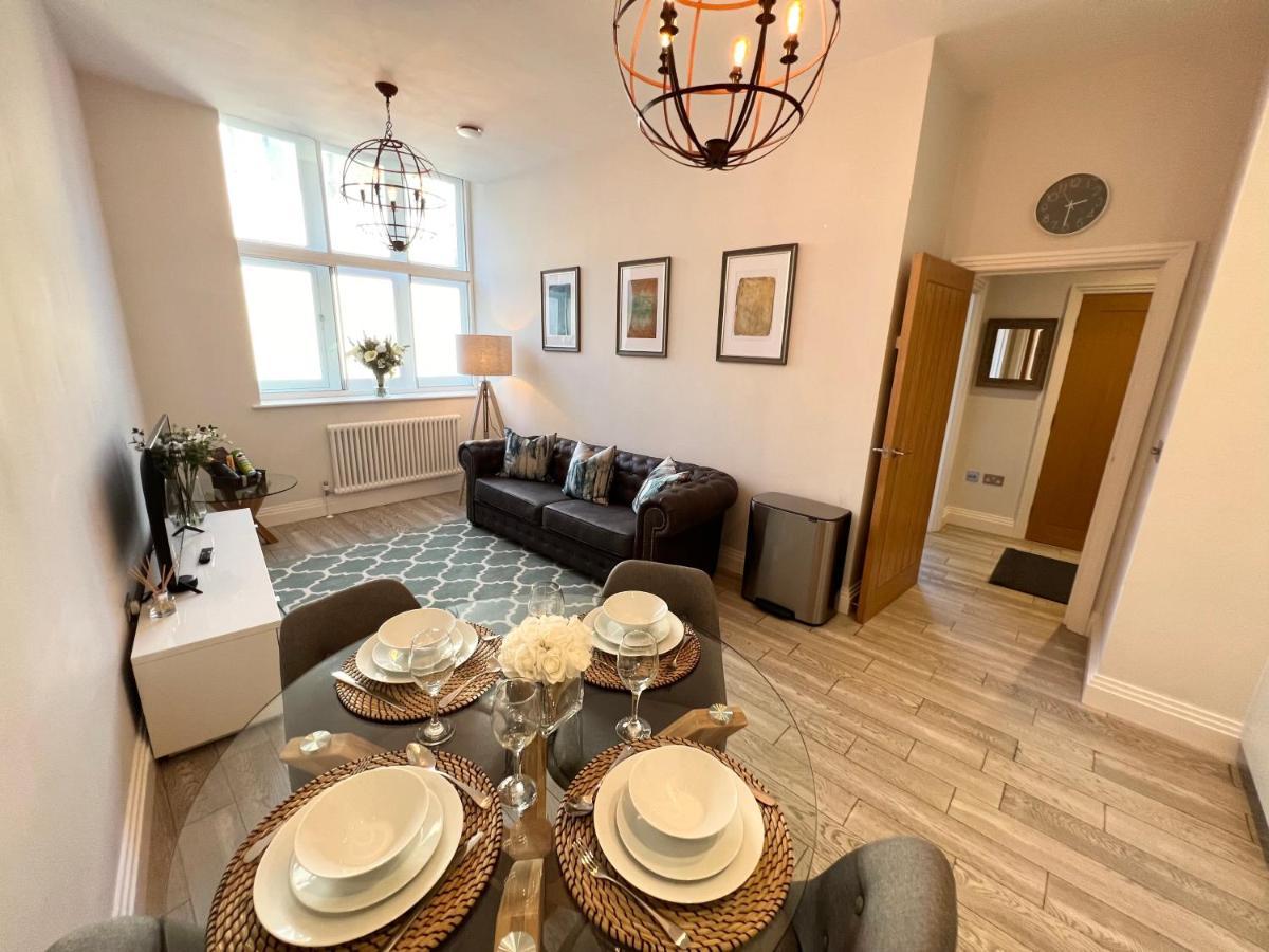 Urban Living'S - Windsor Castle Luxury Apartments Экстерьер фото