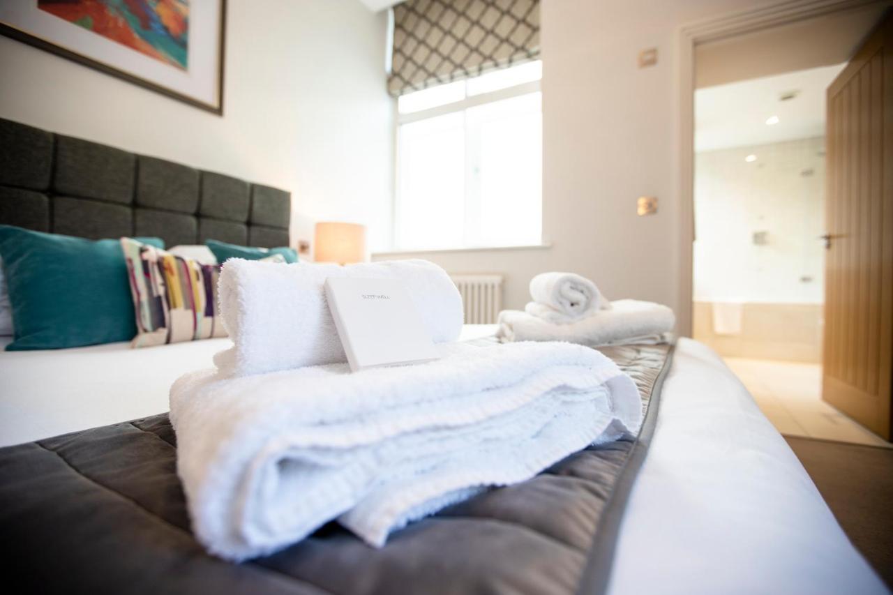 Urban Living'S - Windsor Castle Luxury Apartments Экстерьер фото