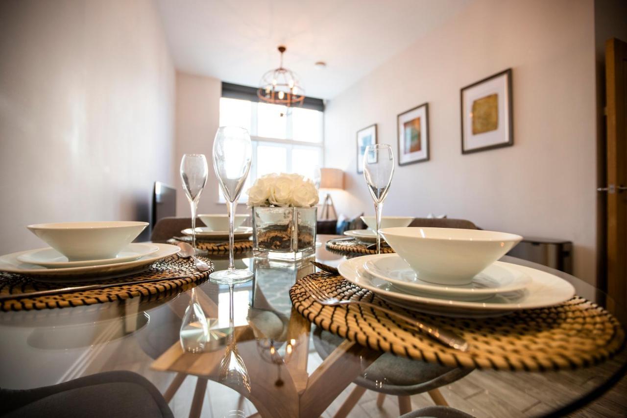 Urban Living'S - Windsor Castle Luxury Apartments Экстерьер фото