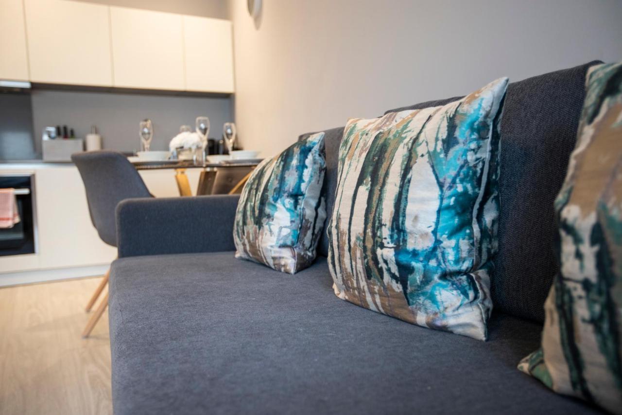 Urban Living'S - Windsor Castle Luxury Apartments Экстерьер фото
