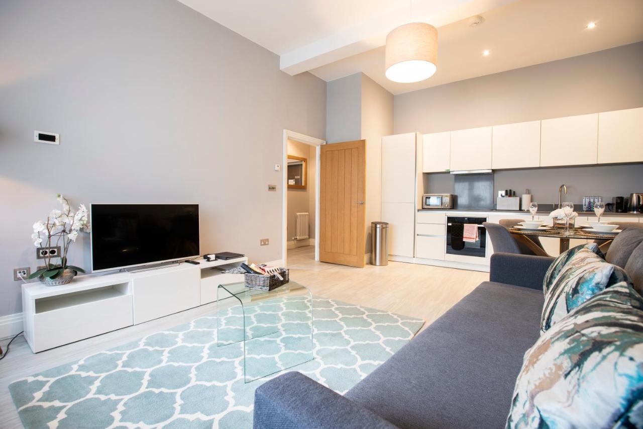 Urban Living'S - Windsor Castle Luxury Apartments Экстерьер фото