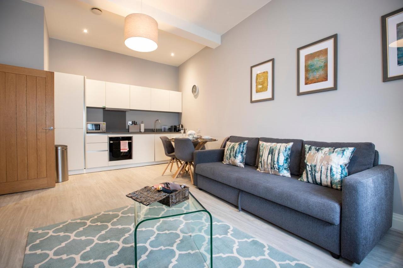 Urban Living'S - Windsor Castle Luxury Apartments Экстерьер фото